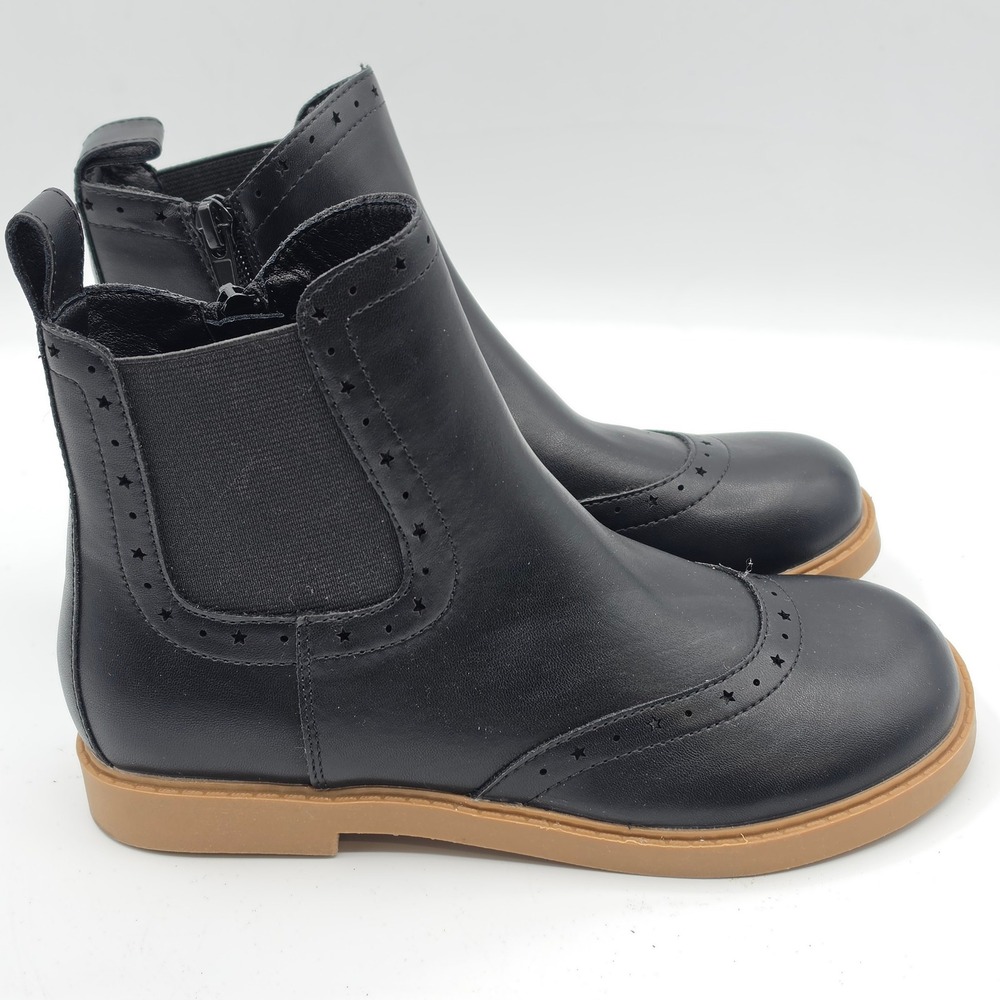 ZBY Chelsea Boots Girls Size 2 Black Star Brogue Ankle Zipper Flat Rubber Sole